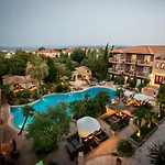 Achtis Hotel