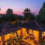 Achtis Hotel 4*