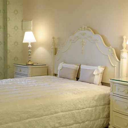 Hotel Achtis