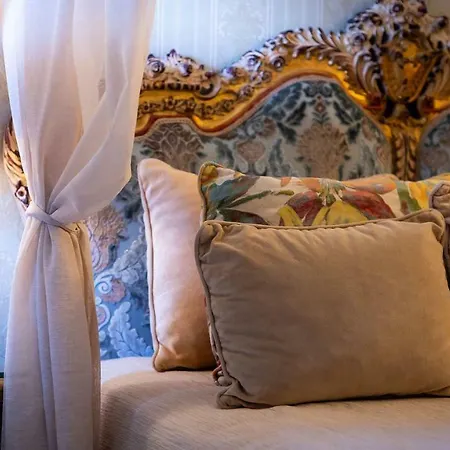 Hotel Achtis 4*