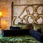 Achtis Hotel 4*