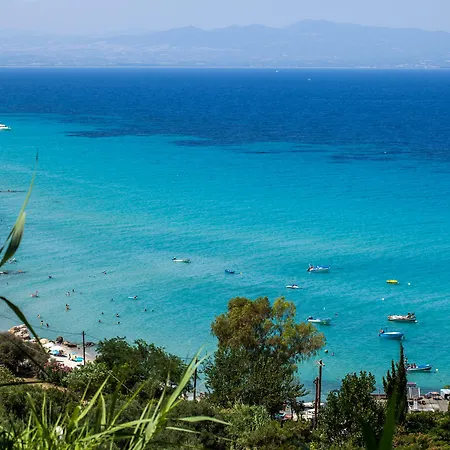 Achtis 호텔 아피토스