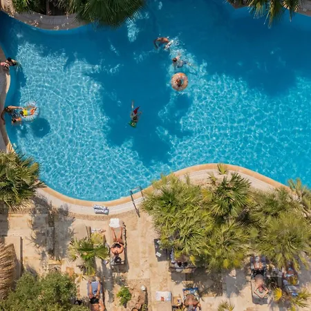 Hotel Achtis 4*